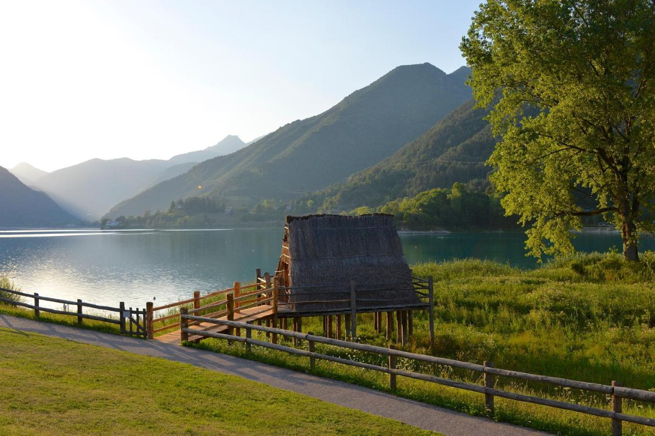 Alpieve Albergo Pieve Pieve Di Ledro Exterior photo